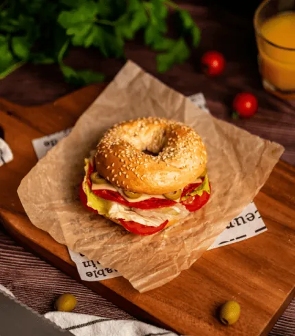 “Barcelona La Rambla” bagel