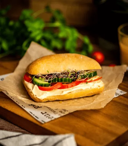 Tel Aviv Basel Street ciabatta szendvics (Vegán) (1)